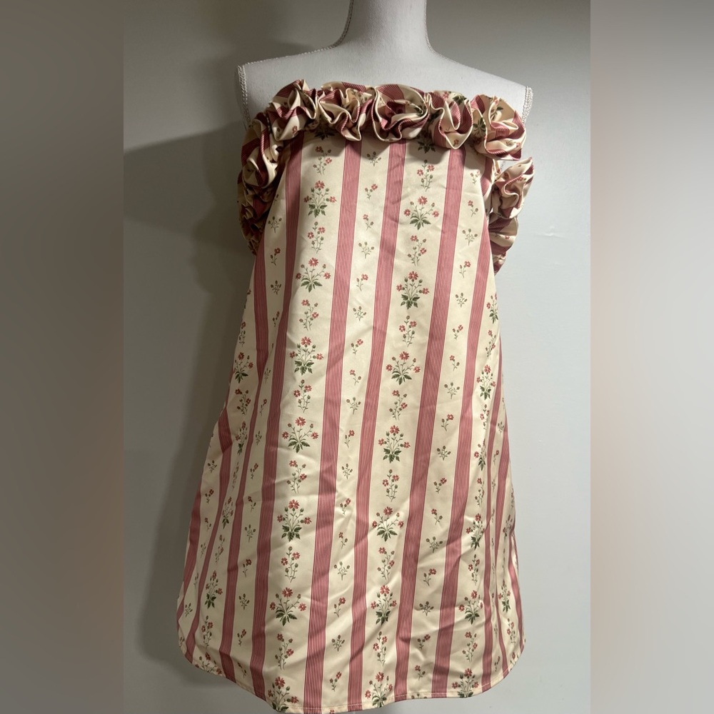 WeWoreWhat Cream and Pink strapless Floral Mini Dress size 0 NWT